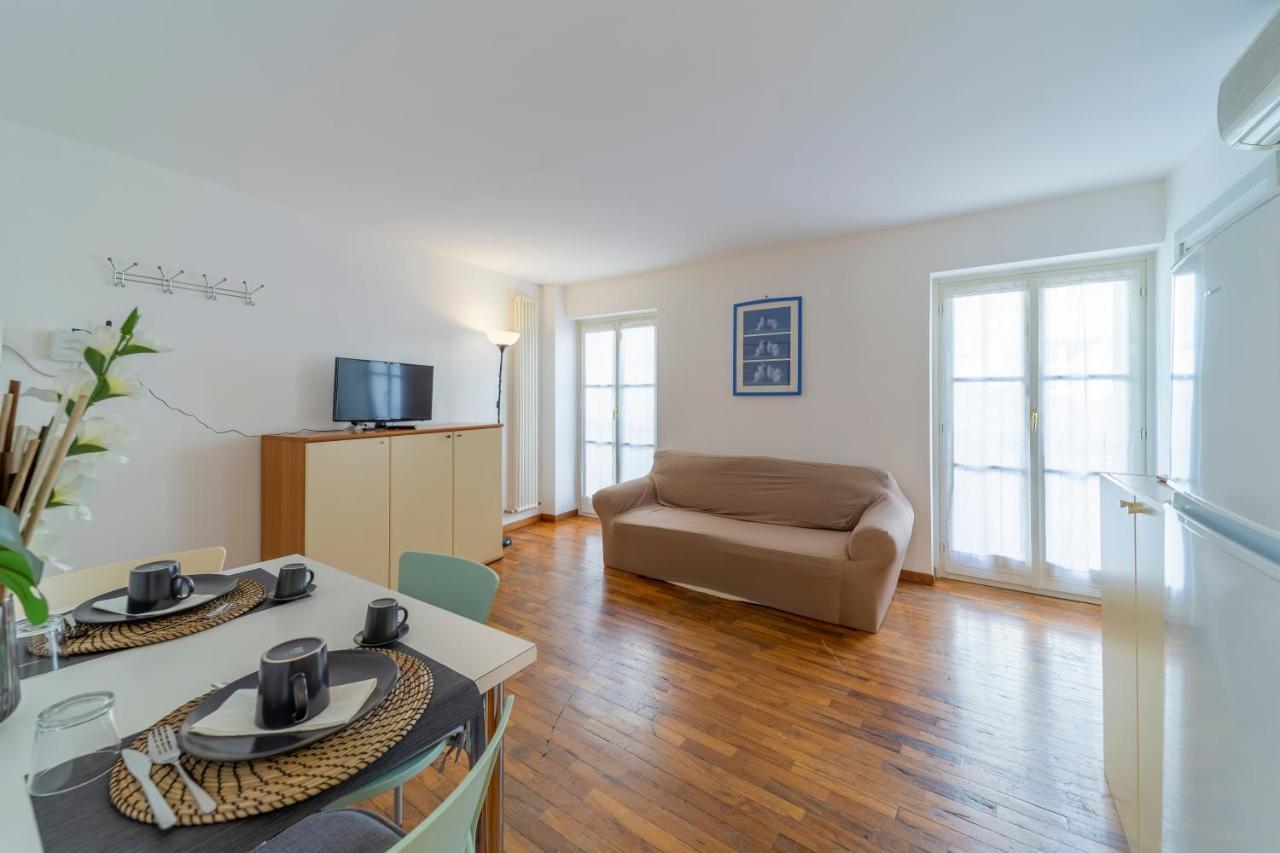 Parrot House - Casa In Centro A Parma Διαμέρισμα Εξωτερικό φωτογραφία
