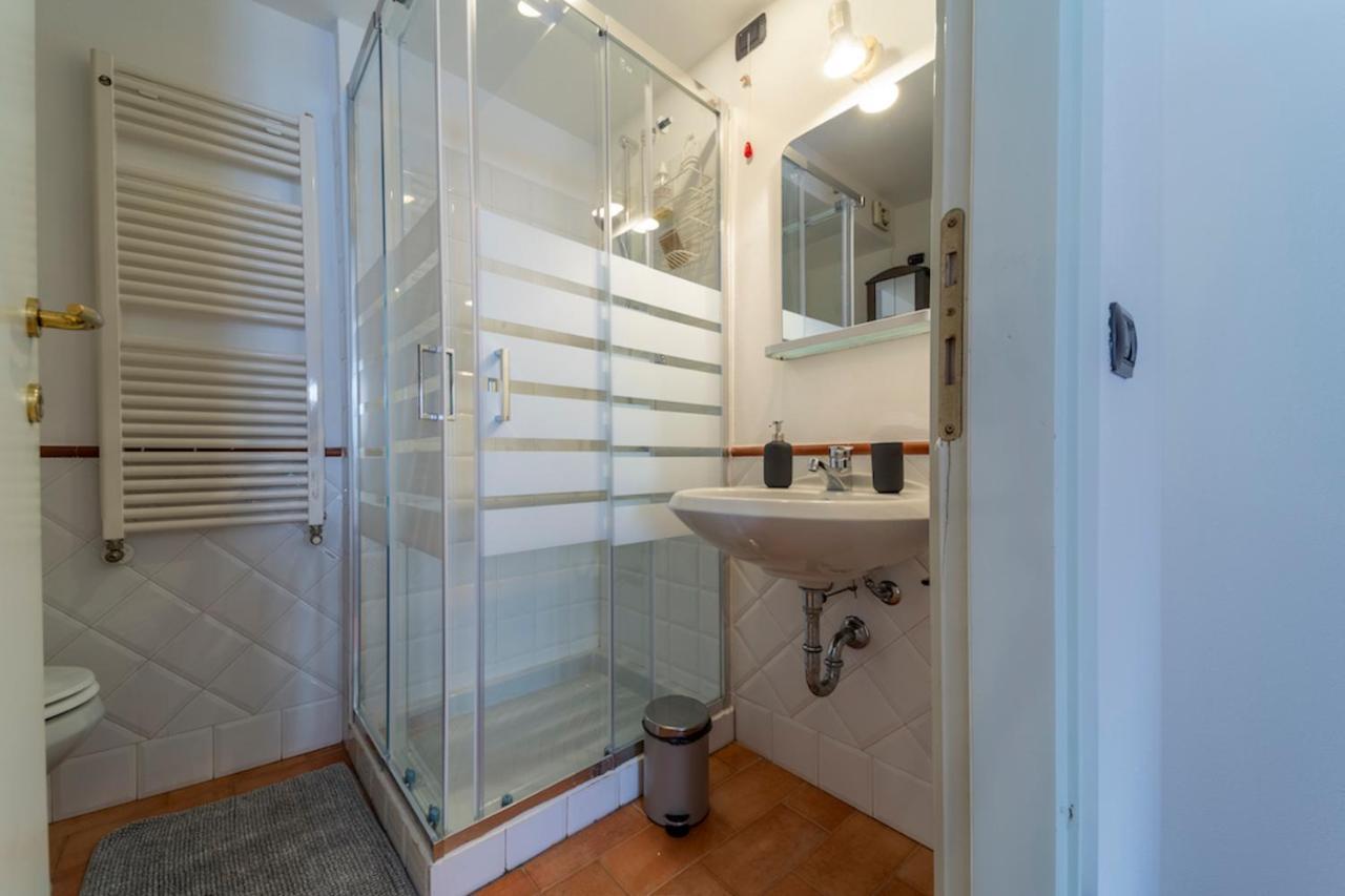 Parrot House - Casa In Centro A Parma Διαμέρισμα Εξωτερικό φωτογραφία